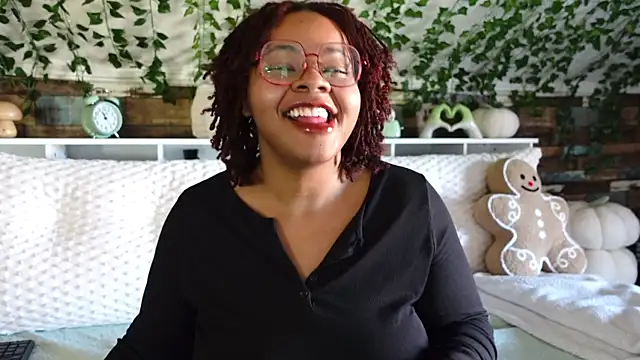 Snapshot of -khayaparker chatting on March 3, 4:24 pm -khayaparker online show from March 3, 4:24 pm