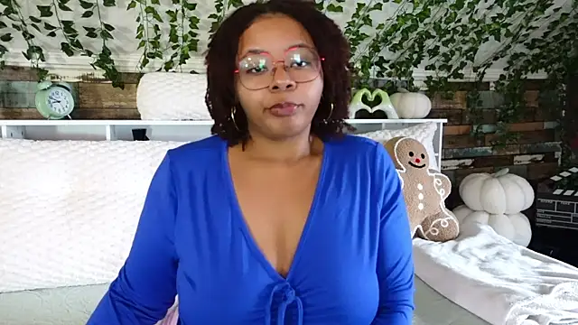 Snapshot of -khayaparker chatting on March 7, 1:51 pm -khayaparker online show from March 7, 1:51 pm