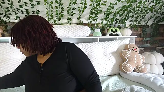 Snapshot of -khayaparker chatting on March 13, 6:01 pm -khayaparker online show from March 13, 6:01 pm