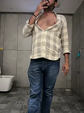 Spicy aryan online show from August 5, 11:35 am