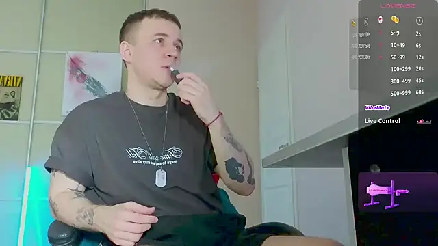 Ethan and mike online show from October 30, 12:17 pm