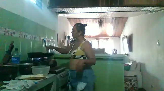 HallyGirlHot online show from December 6, 4:49 pm