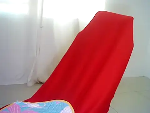 Snapshot of SweetAsianAss chatting on February 27, 8:17 am SweetAsianAss online show from February 27, 8:17 am