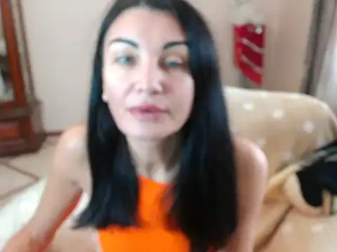 Snapshot of Karina8571 chatting on November 16, 10:10 am Karina8571 online show from November 16, 10:10 am