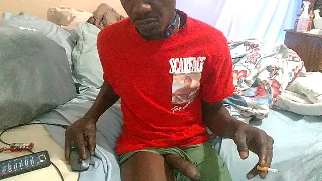 RinsingWood84 online show from April 23, 2:08 pm