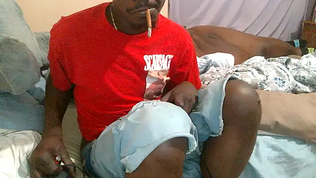 RinsingWood84 online show from April 26, 6:44 am