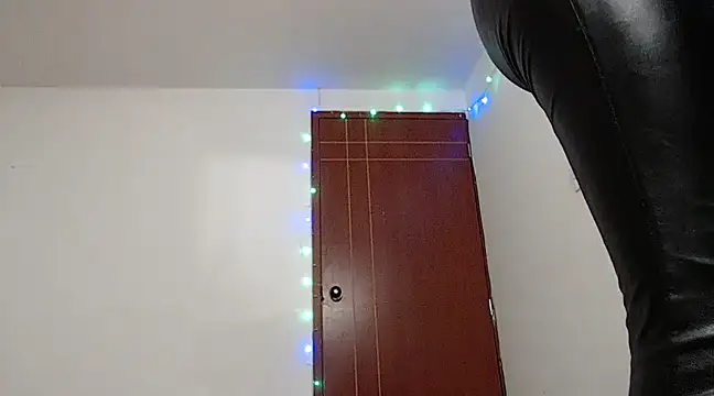 Snapshot of MARIANAWEED chatting on March 12, 1:14 am MARIANAWEED online show from March 12, 1:14 am