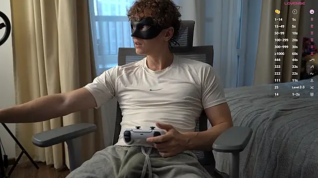 Snapshot of BumBuster69 chatting on February 25, 2:48 pm BumBuster69 online show from February 25, 2:48 pm