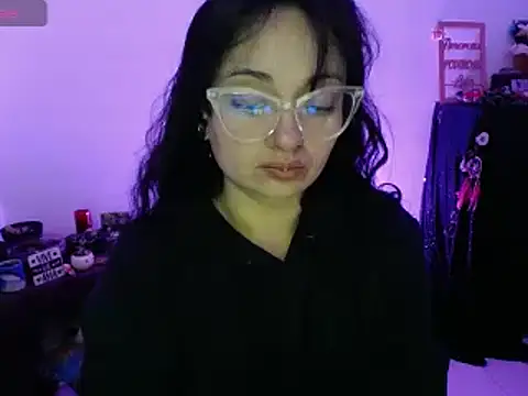 Alexa-Sweet69 online show from December 10, 1:54 am