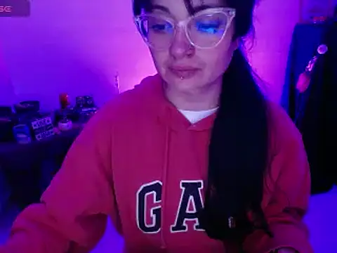 Alexa-Sweet69 online show from December 11, 1:05 am