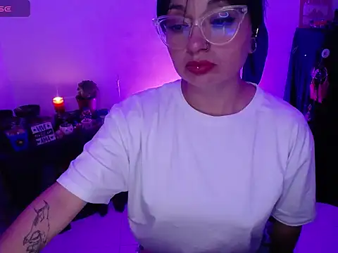 Alexa-Sweet69 online show from December 12, 12:27 am