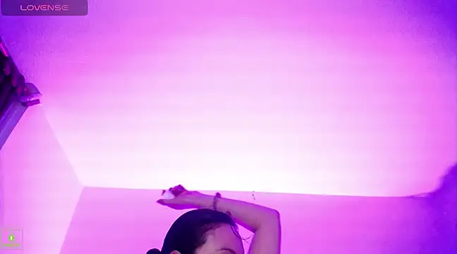 Alexa-Sweet69 online show from December 14, 12:01 am