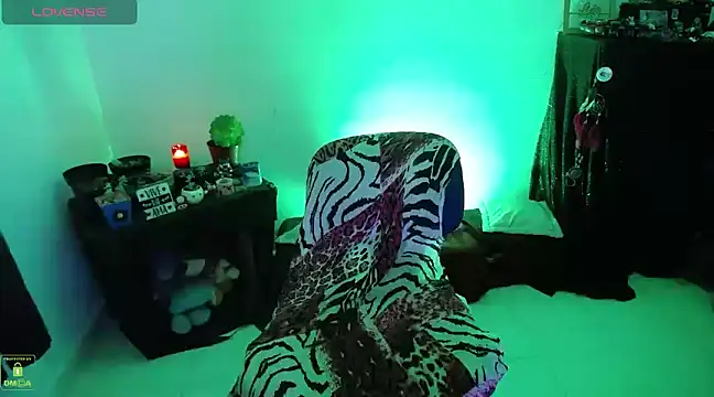 Alexa-Sweet69 online show from December 19, 5:07 am