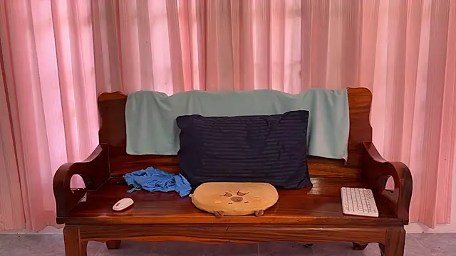 Raamoss online show from March 18, 6:16 am