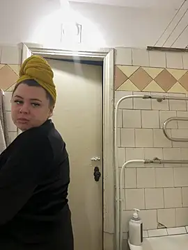 Snapshot of Sara_Slow chatting on December 14, 6:41 pm Sara Slow online show from December 14, 6:41 pm