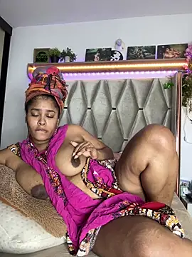 Snapshot of africa_xxx chatting on March 10, 11:43 pm africa xxx online show from March 10, 11:43 pm