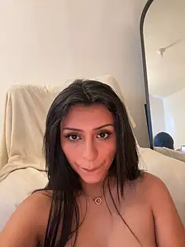 Snapshot of sweetAli_ chatting on March 14, 12:18 pm sweetAli  online show from March 14, 12:18 pm