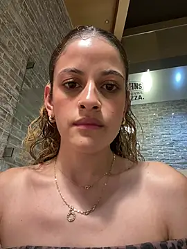 alana15 online show from March 9, 1:48 pm