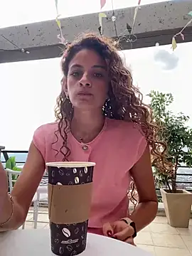 alana15 online show from March 12, 9:32 pm