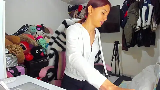 Lawrncesofiets online show from February 10, 4:33 pm