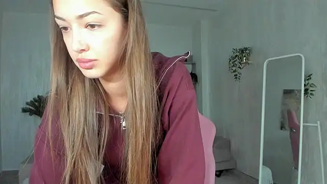 TiffanyHouston  online show from March 22, 5:00 am