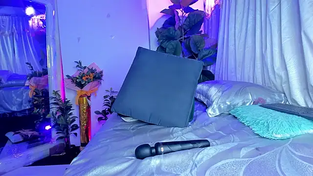 Snapshot of jenndy_lockhart chatting on March 3, 4:36 am jenndy lockhart online show from March 3, 4:36 am