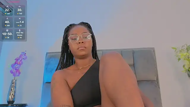 tanyyaa online show from December 15, 11:42 pm