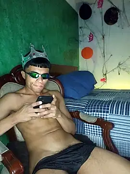 Snapshot of pinedasex777 chatting on October 17, 10:23 pm pinedasex777 online show from October 17, 10:23 pm