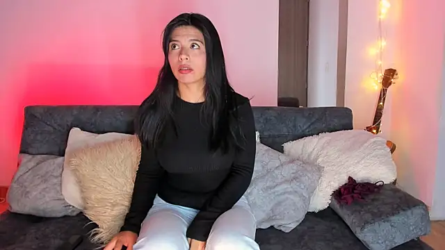 angiebutt online show from January 15, 2:27 am