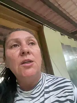 Snapshot of Sunshinee- chatting on December 28, 10:55 pm Sunshinee- online show from December 28, 10:55 pm