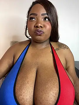 Snapshot of angelGgold chatting on June 2, 12:29 pm angelGgold online show from June 2, 12:29 pm