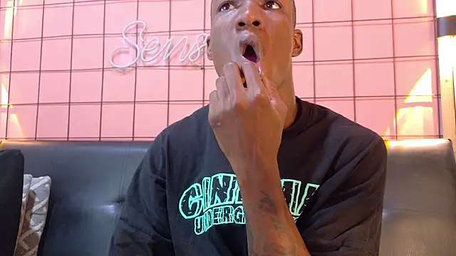 martin killer online show from March 21, 1:10 am