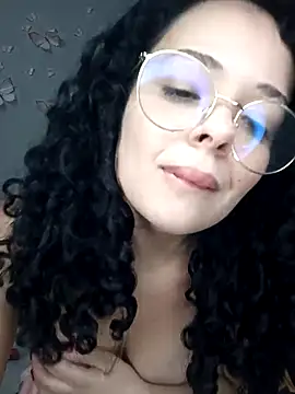 NinaSweet2 online show from April 13, 4:18 am