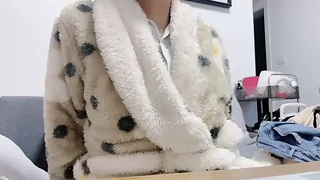 Snapshot of orla2021 chatting on January 3, 12:52 pm orla2021 online show from January 3, 12:52 pm