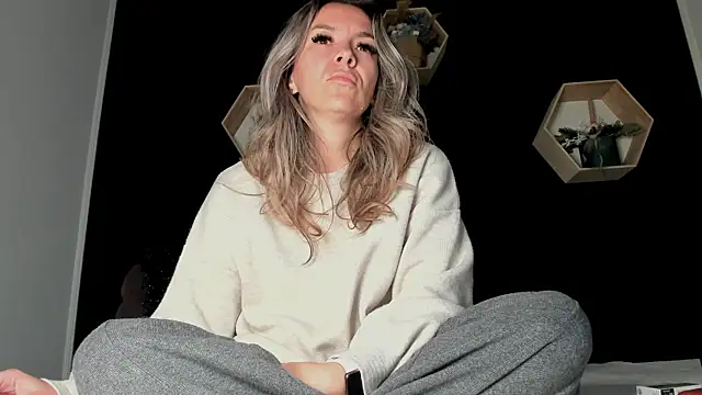 Alesys69 online show from April 13, 9:42 pm