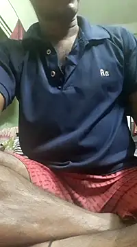 Snapshot of xxxsexy27 chatting on December 21, 8:32 pm xxxsexy27 online show from December 21, 8:32 pm