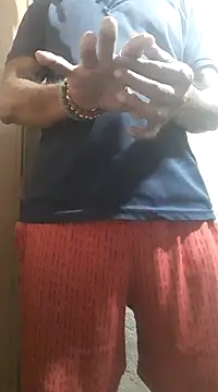 Snapshot of xxxsexy27 chatting on January 3, 3:44 pm xxxsexy27 online show from January 3, 3:44 pm