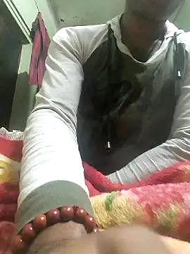 Snapshot of xxxsexy27 chatting on January 5, 7:39 pm xxxsexy27 online show from January 5, 7:39 pm