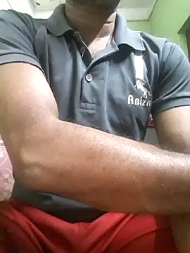 Snapshot of xxxsexy27 chatting on December 14, 8:13 pm xxxsexy27 online show from December 14, 8:13 pm