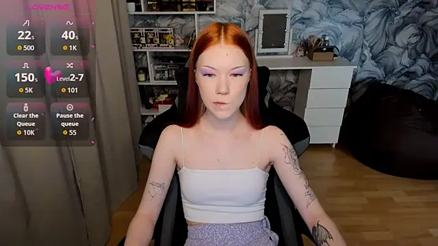 litl Mia online show from October 29, 3:47 pm