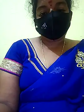 Snapshot of teddy-143 chatting on November 1, 6:54 pm teddy-143 online show from November 1, 6:54 pm