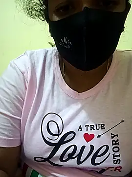 Snapshot of teddy-143 chatting on December 17, 2:56 pm teddy-143 online show from December 17, 2:56 pm