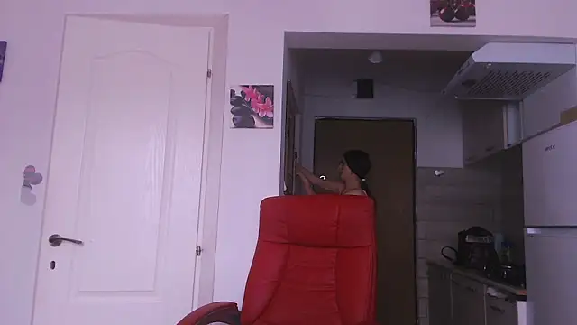 Snapshot of simyhvn chatting on January 12, 10:20 am simyhvn online show from January 12, 10:20 am