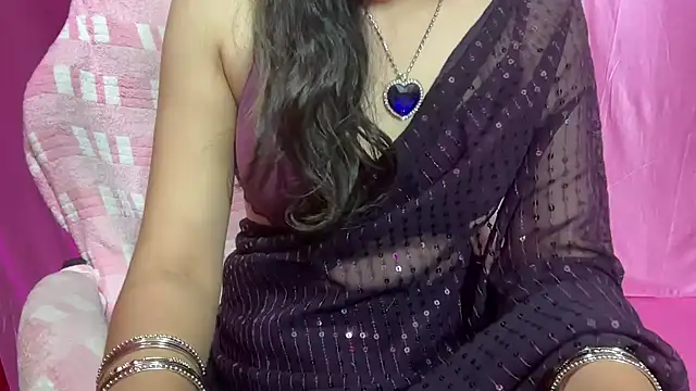 Queen Angelena online show from January 15, 7:01 pm