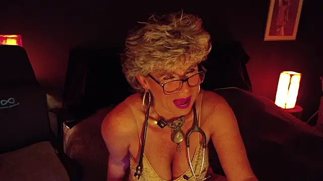 milfettefab online show from February 17, 12:40 am