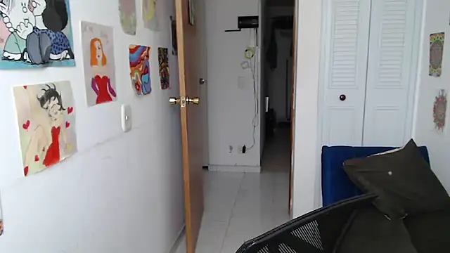 soynanabela28 online show from February 20, 6:19 pm