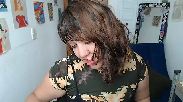 Snapshot of soynanabela28 chatting on July 7, 5:39 pm soynanabela28 online show from July 7, 5:39 pm