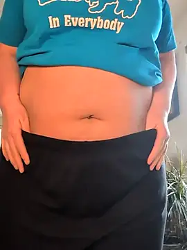 Canadian BBW online show from March 17, 8:01 pm