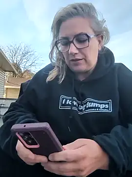 Canadian BBW online show from April 19, 12:11 am