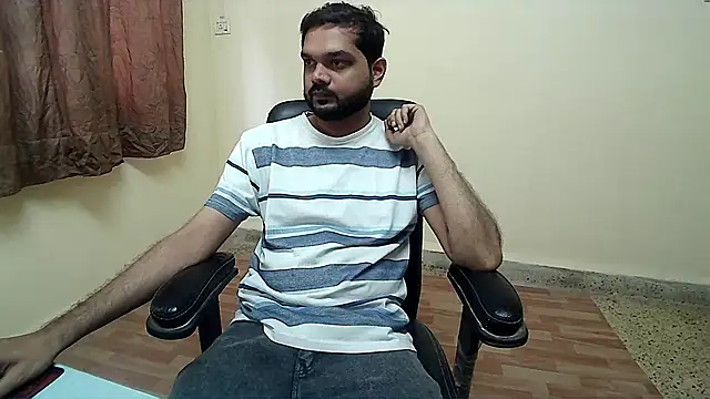 mynastyfuckerr online show from February 6, 11:46 am